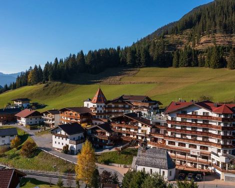 Hotel Thaneller-1