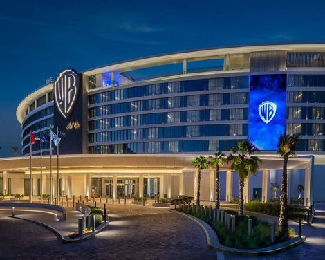 The WB Abu Dhabi, Curio Collection by Hilton