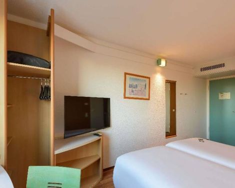 Hotel ibis Muenchen Garching