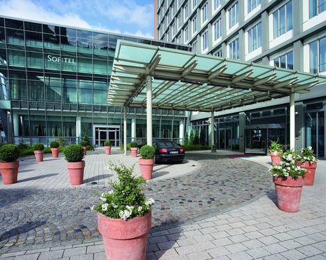 Sofitel Hamburg Alter Wall-1