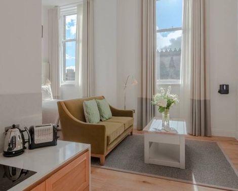 Old Town Chambers, Autograph Collection-1