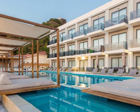 Samian Mare Hotel and Suites