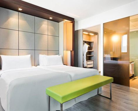 Hotel Barcelona Condal Mar Affiliated by Meliá