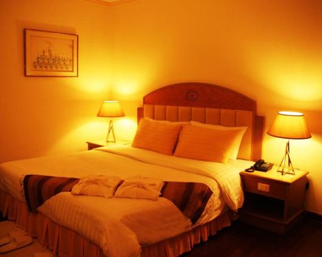 Grand Tower Inn Rama VI-1