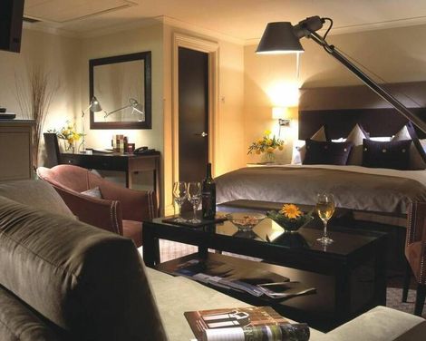 London Bridge Hotel