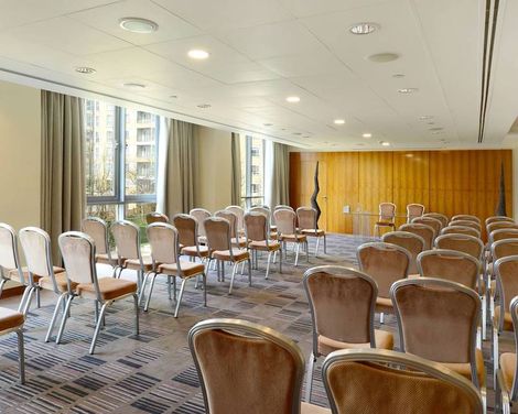 Canary Riverside Plaza Hotel-2