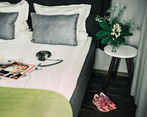 Backstage Hotel