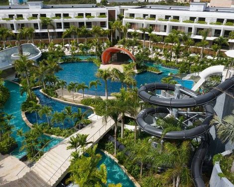 Dreams Onyx Resort & Spa