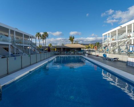 Apartamentos Sol y Paz