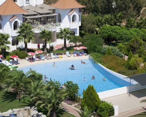 Serenis Hotel