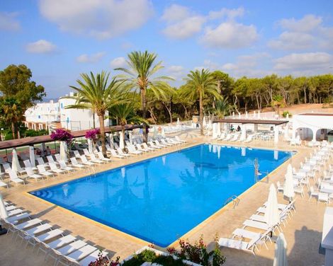 Cala Llenya Resort Ibiza