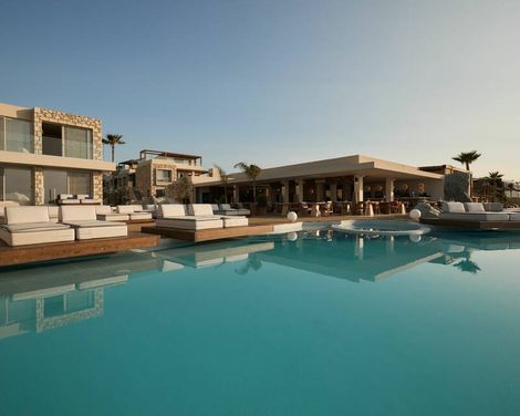 UZENIE All Suites Boutique Resort