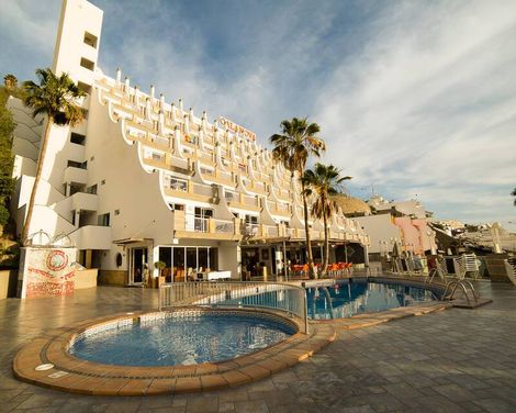 Cabau Cala Nova