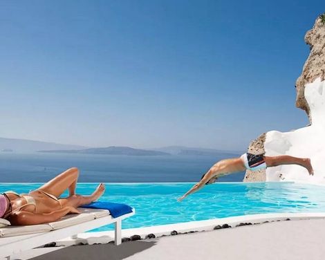 Andronis Luxury Suites