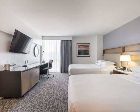 DoubleTree by Hilton New York JFK Airport