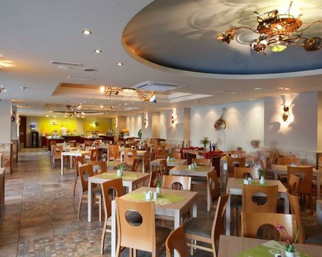 Alianthos Estate Resort