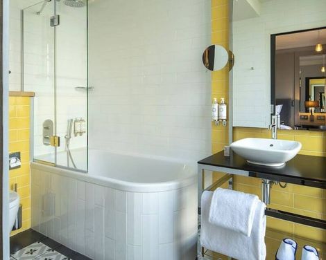 Les Matins de Paris-0