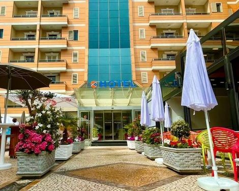 AMH Hotel Durres