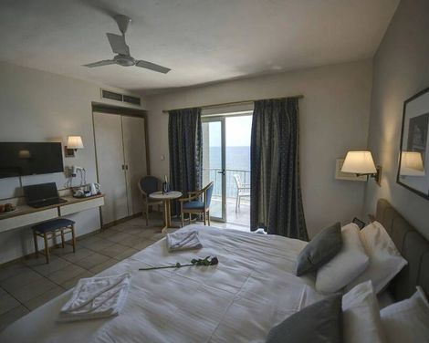 Sliema Chalet Hotel-2