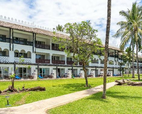 Southern Palms Beach Resort