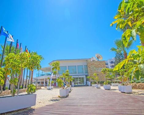 Marlita Hotel Apartments