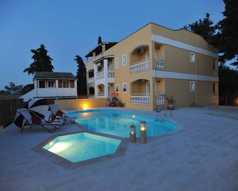 Saint Spiridon Hotel