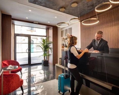 Dharma Luxury Hotel
