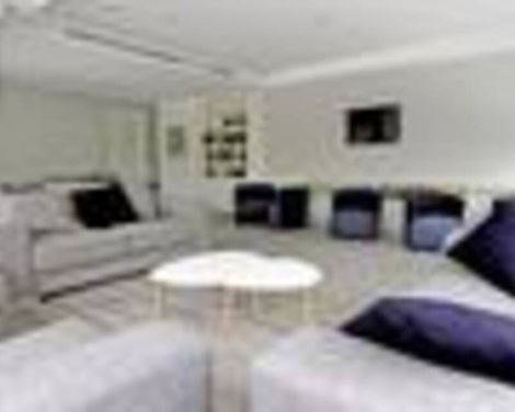 Hotel Bg Pamplona