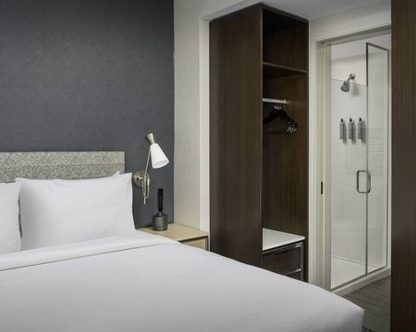 SpringHill Suites New York Queens