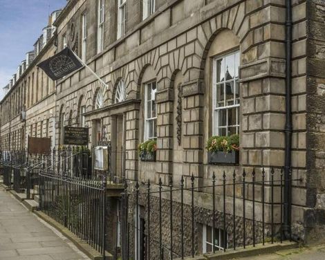 Ballantrae Albany