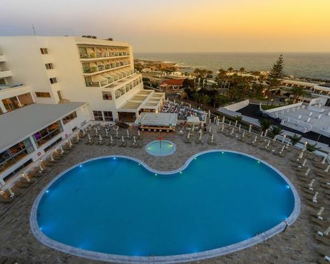 Tofinis Hotel