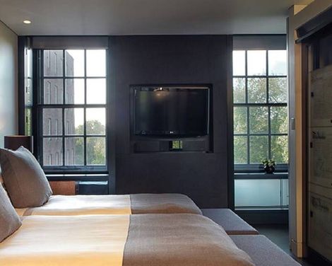 Grosvenor House Suites