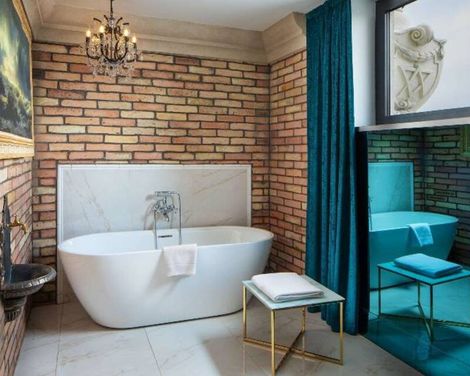 Mystery Hotel Budapest-0