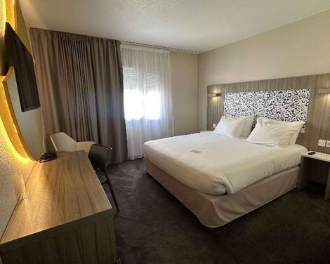 ibis Styles Lyon Gorge de Loup Saphir