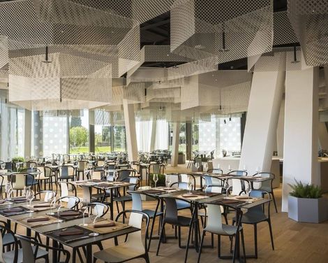 Family Hotel Amarin-1