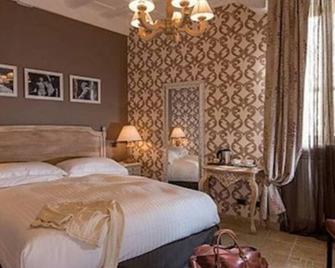 The Inn at the Roman Forum-0