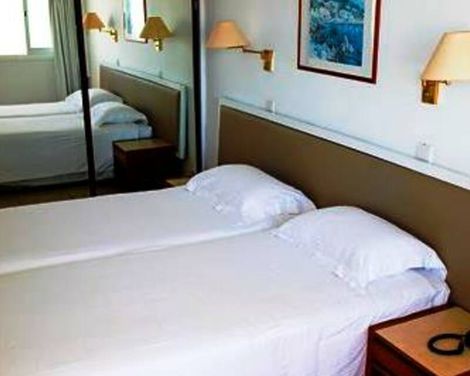 Sun Hall Beach Hotel Apts