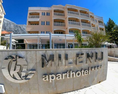 Aparthotel Milenij