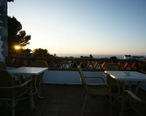 Hotel Rural Almazara