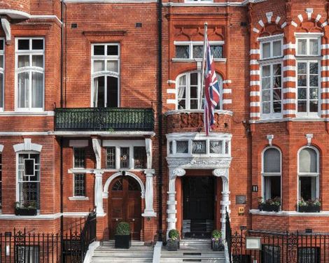 11 Cadogan Gardens