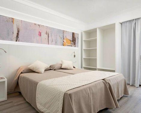 Alcudia Beach Apartments