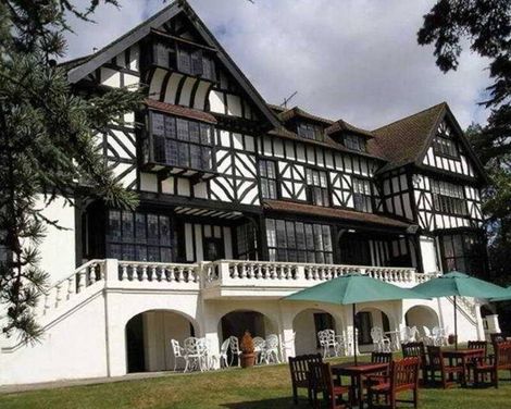 The Manor Elstree