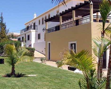 Novochoro Apartments & Villas-3