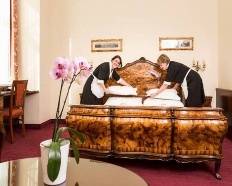Hotel Stefanie-0