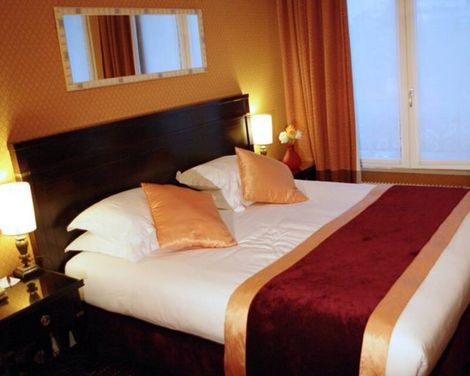Hotel de Neuville - Arc de Triomphe