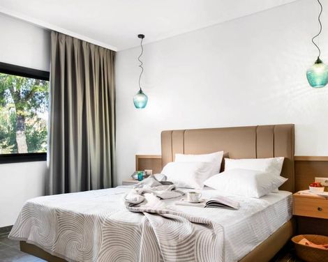 Philoxenia Hotel