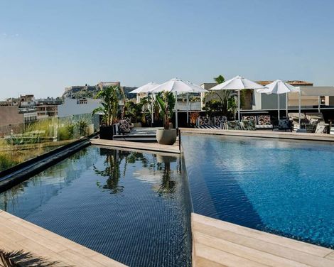 Skylark, Aluma Hotel & Resort-1