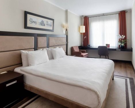 Ramada Plaza by Wyndham Istanbul City Center-2