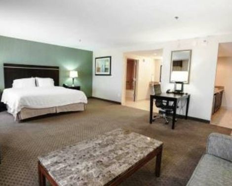 Hampton Inn & Suites Las Vegas Airport-2