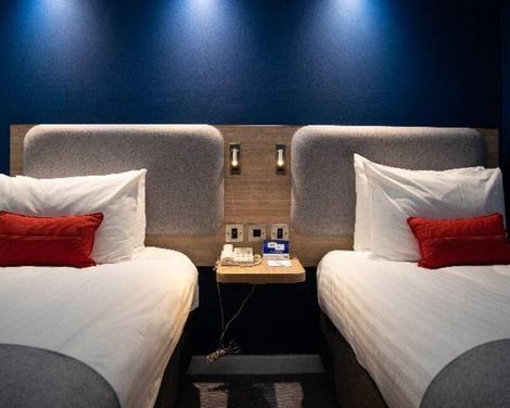 Holiday Inn Express London - Stansted Airport